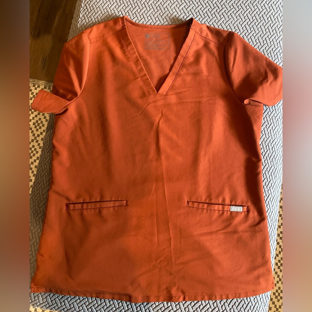 Figs Casma Scrub Top